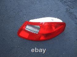 04 PORSCHE 986 BOXSTER S 550 SPYDER SPECIAL EDITION TAIL LIGHT taillight OEM RH