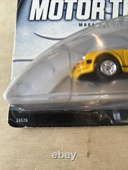 0856 Hot Wheels 100% Motor Trend Magazine Porsche 930 Turbo No 1/4 56575 Yellow