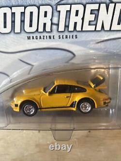 0856 Hot Wheels 100% Motor Trend Magazine Porsche 930 Turbo No 1/4 56575 Yellow