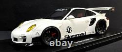 1/18 GT Spirit Porsche LB-WORKS Body Kit