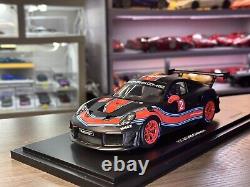 1/18 Porsche 911 GT2 RS Clubsport Martini Livery Dealer Collector Edition