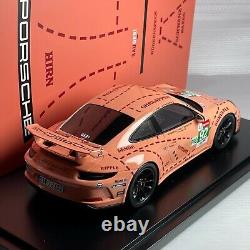 1/18 Spark Porsche GT3 Porsche design Timepieces Pink Pig WAXL12100005