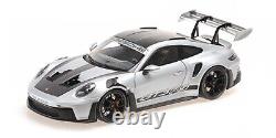 118 MINICHAMPS 2022 PORSCHE 911 992 GT3 RS WP silver black rims L. E. 333 pcs