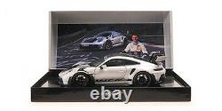 118 MINICHAMPS 2022 PORSCHE 911 992 GT3 RS WP silver black rims L. E. 333 pcs