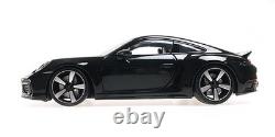 118 MINICHAMPS 2022 PORSCHE 911 (992) SPORT CLASSIC black/white stripe ALL OPEN
