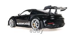 118 MINICHAMPS 2023 PORSCHE 911 992 GT3 RS black silver rims L. E. 300 pcs