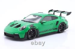 118 MINICHAMPS PORSCHE 911 992 GT3 RS Python Green with Black Wheels L. E. 300 pcs