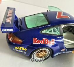 118 Porsche 911 GT3R Red Bull Race Car Sunstar