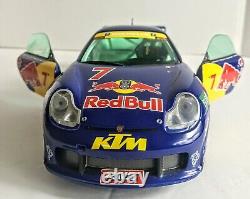 118 Porsche 911 GT3R Red Bull Race Car Sunstar