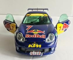 118 Porsche 911 GT3R Red Bull Race Car Sunstar