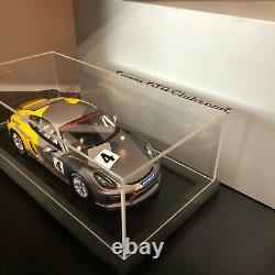 118 Spark Porsche Cayman GT4 Clubsport 2016 grey / yellow WAP0219010G