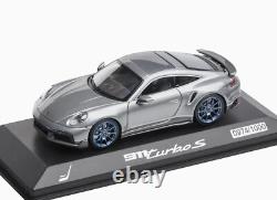143 SPARK 2022 PORSCHE 911 (992) Turbo S Exclusive Embraer LE 1,000 DEALER