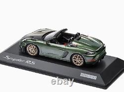 143 SPARK 2024 PORSCHE 718 (982) Spyder RS oak green L. E. 1,500 pcs. DEALER