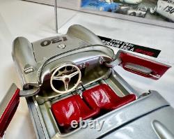 1955 Porsche 550A Spyder Diecast 130 withDisplay James Dean Little Bastard 118
