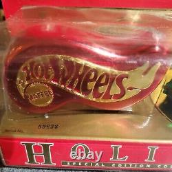 1996 Hot Wheels Holiday Collection Green Porsche/Red Hot Wheels Case