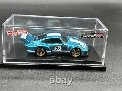 2022 Hot Wheels TOY FAIR BLUE PORSCHE 935 in Acrylic Case Super Rare FREE SHIPPI