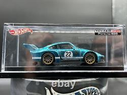 2022 Hot Wheels TOY FAIR BLUE PORSCHE 935 in Acrylic Case Super Rare FREE SHIPPI