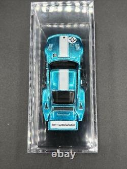 2022 Hot Wheels TOY FAIR BLUE PORSCHE 935 in Acrylic Case Super Rare FREE SHIPPI