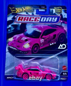 2024 Hot Wheels Car Culture Race Day REXY PORSCHE 911 GT3 R (992) PINK CHASE