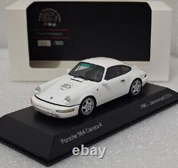 (9) Porsche 911 964 Carrera 4 White PMG Jahresmodell 2010 143 Spark MAP02007011