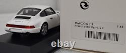 (9) Porsche 911 964 Carrera 4 White PMG Jahresmodell 2010 143 Spark MAP02007011