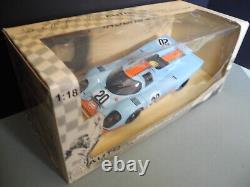 AUTO ART Porsche 917K Steve McQueen Gulf Le Mans #20 1/18 scale Diecast Car