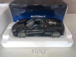 Autoart 1/18 Porsche 918 Spyder WEISSACH PACKAGE Metallic Black