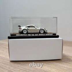 Custom Hot Wheels Porsche 911 GT3 RS Pearl White Collector's Edition with Case