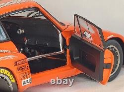 EXOTO Porsche 934 RSR/935 Turbo Jägermeister 118 Scale Diecast Gift Set #1894