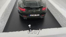 Gt Spirit 1/18 Porsche 911 (991) Carrera S Club Coupe Green Autographed promo