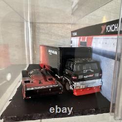 HOT WHEELS 2 Set PORSCHE 962 ADVAN + SPRINTER truck Custom Garage Display Box