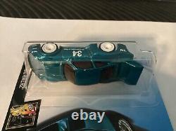 Hot Wheels 2018 Super TH Porsche 935.5 #2/10 Night Burners Series