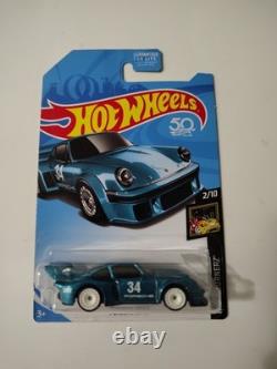 Hot Wheels 2018 Super Treasure Hunt Porsche 934.5 50th STH Blue Ships Protector