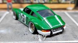 Hot Wheels Custom Porsche 911 Green Aluminum Rim Corrugated Rim Tomica