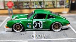 Hot Wheels Custom Porsche 911 Green Aluminum Rim Corrugated Rim Tomica