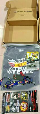 Hot Wheels Indonesia Convention 2025 Porsche 911 Carrera RS 3.8 Set WithBox Right