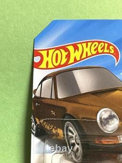 Hot Wheels New 2026 Super Treasure Hunt Porsche 911 Carrera RS 2.7 Short Card