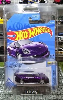 Hot Wheels Porsche 911 GT3 RS Purple Super Treasure Hunt (Protector)