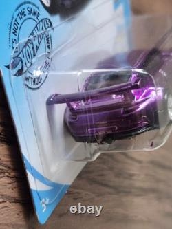 Hot Wheels Porsche 911 GT3 RS Super Treasure Hunt Chase with Protector STH NEW