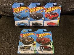 Hot Wheels Porsche 935, Porsche 911, Porsche Taycan, Carrera (Lot Of 19)