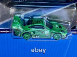 Hot Wheels Premium Car Culture Race Day Rexy Porsche 911 GT3 R (992)