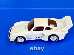 Hot Wheels Prototype Unspun Porsche 934.5 Wheels Variation