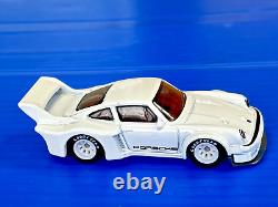 Hot Wheels Prototype Unspun Porsche 934.5 Wheels Variation