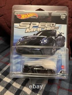 Hot Wheels Speed Machines-Chase-Porsche 911 GT3-Car Culture with Protector Case