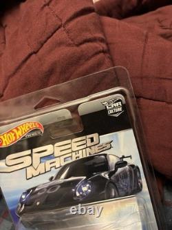 Hot Wheels Speed Machines-Chase-Porsche 911 GT3-Car Culture with Protector Case