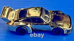 Hot Wheels Super Treasure Hunt Porsche 935 Chrome Pearl Gold Real Riders