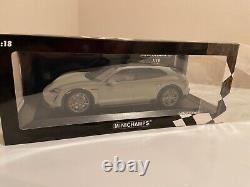 MINICHAMPS Porsche Taycan (CUV) Cross Tourismo Turbo S in Chalk 450 Pcs 1/18 New