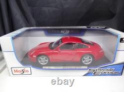 Maisto 1/18 Porsche 911 Carrera S Special Edition Diecast Car Opened