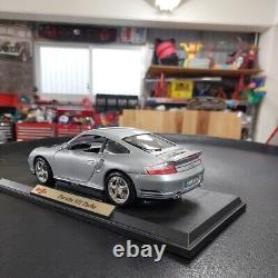 Maisto 1/18 special edition Porsche 996 late model 991 turbo diecast 965675