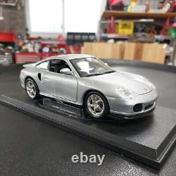 Maisto 1/18 special edition Porsche 996 late model 991 turbo diecast 965675